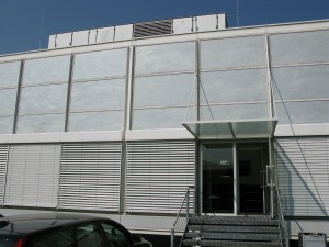 usm-ausen Das USM Haller Gebäude in Bühl ähnelt...