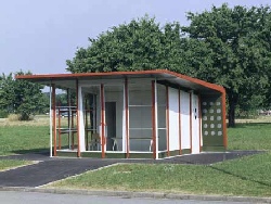 Tankstelle von Jean Prouvé auf dem Vitra Campus. Tankstelle von Jean Prouvé auf dem Vitra Campus.