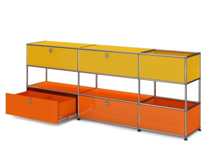 USM Haller Kinder Sideboard L mit Aufbewahrungsboxen, Zweifarbig, Goldgelb RAL 6003 - Reinorange RAL 2004 , Mit Auszügen (inkl. Einlegerahmen)