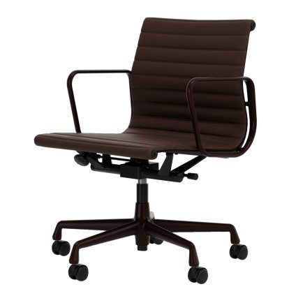 Aluminium Chair EA 117, Aluminium pulverbeschichtet dunkel-bordeaux, Leder (Standard), Kastanie