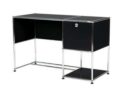 USM Haller Home Office Schreibtisch, Graphitschwarz RAL 9011, Mit Kabeldurchlass, unten links