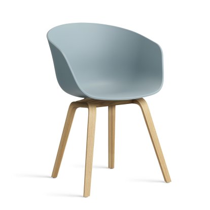 About A Chair AAC 22 Armlehnstuhl, Dusty blue 2.0, Eiche lackiert